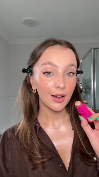 Post by modelcoofficial