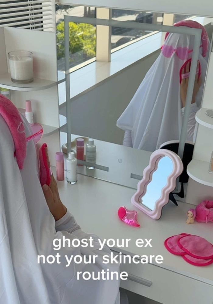 Post by makeuperaser