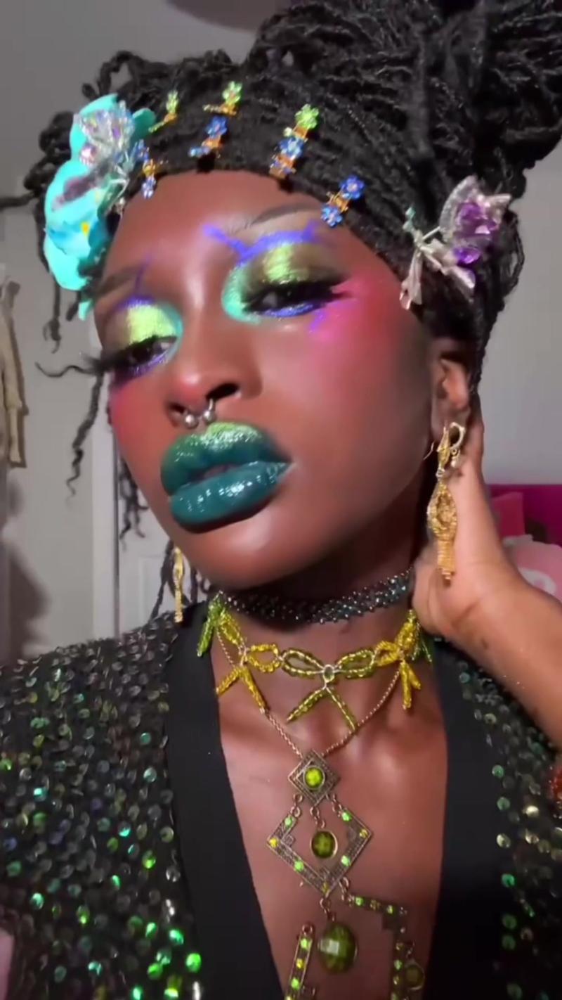 Post by kaleidosmakeup