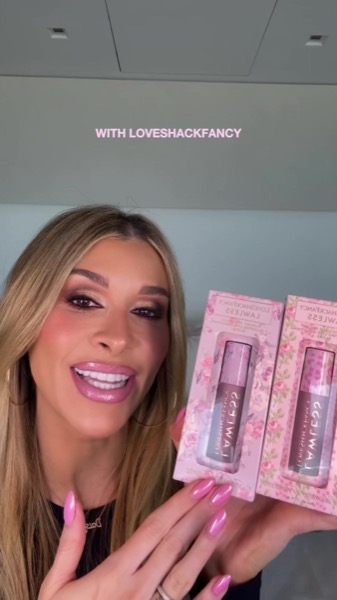 Post by lawlessbeautyofficial