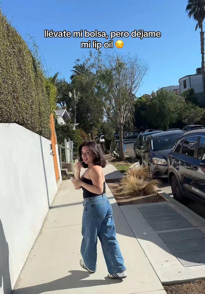 TikTok Post Thumbnail