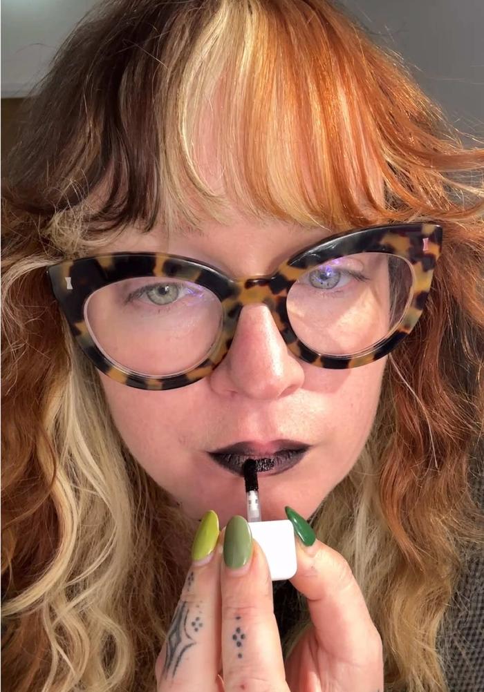 Post by glistencosmetics