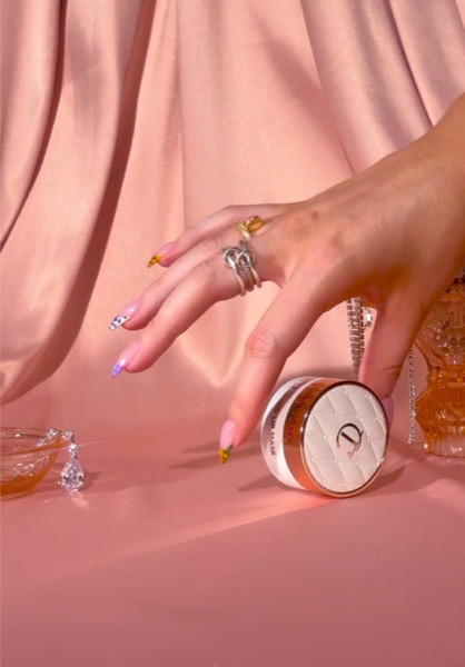 Post by charlottetilbury