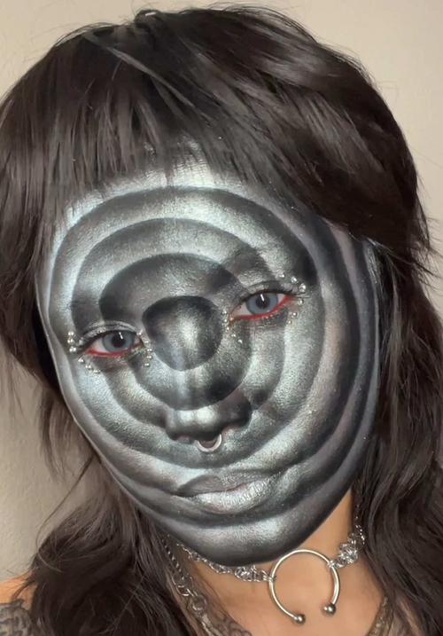 Post by glistencosmetics