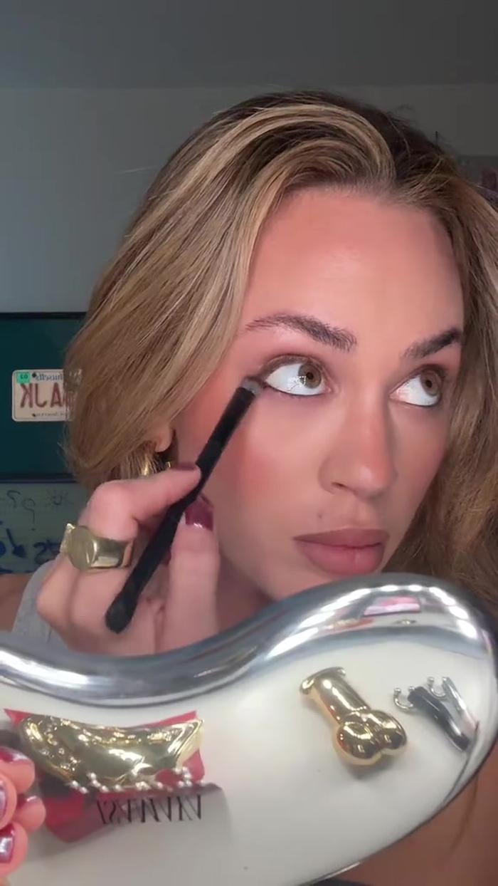 TikTok Post Thumbnail