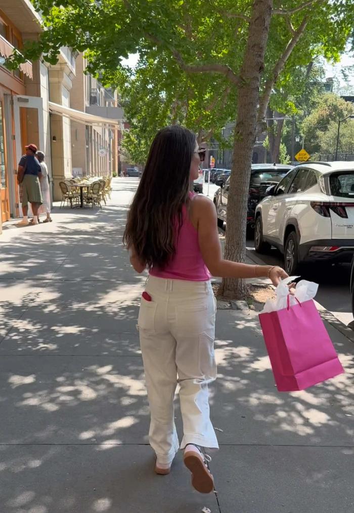 Post by grandecosmetics