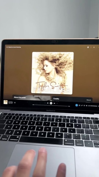 TikTok Post Thumbnail