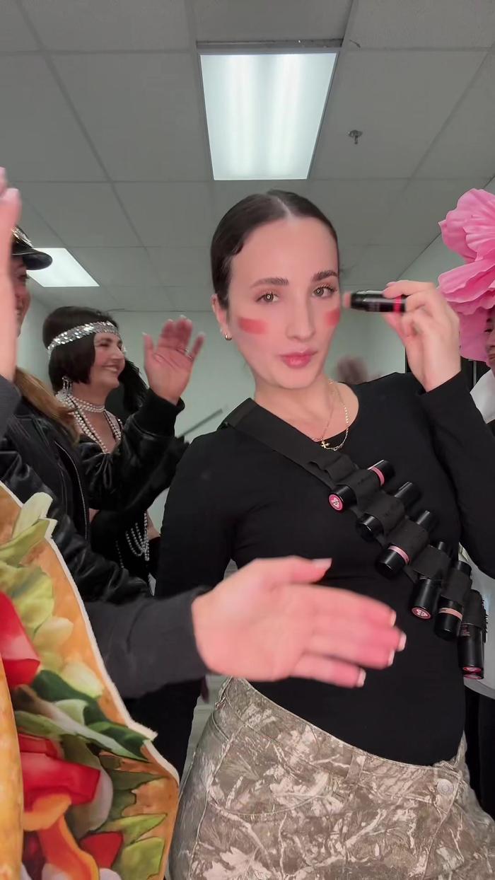 TikTok Post Thumbnail