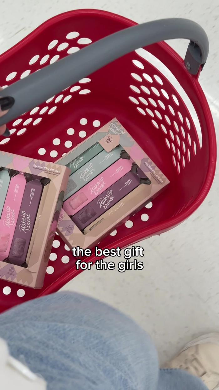 Post by makeuperaser