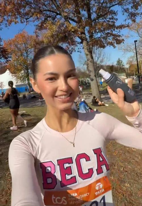 Top post by Urban Decay