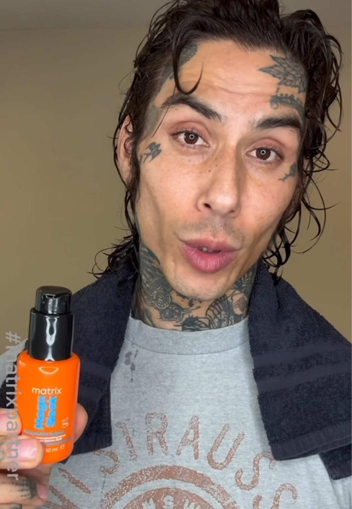 TikTok Post Thumbnail