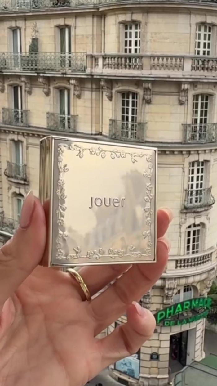 TikTok Post Thumbnail