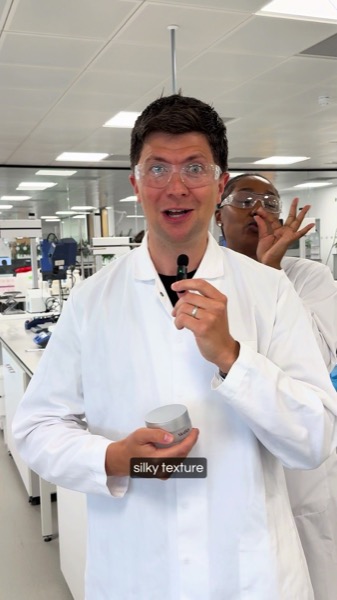 Post by officialmedik8