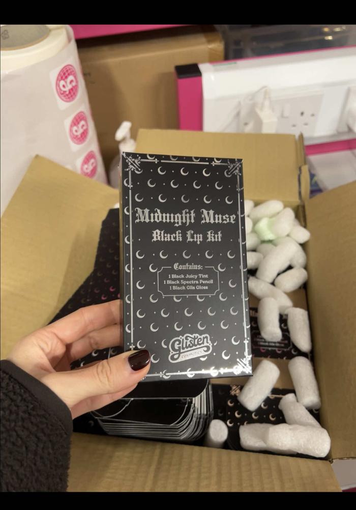 Post by glistencosmetics