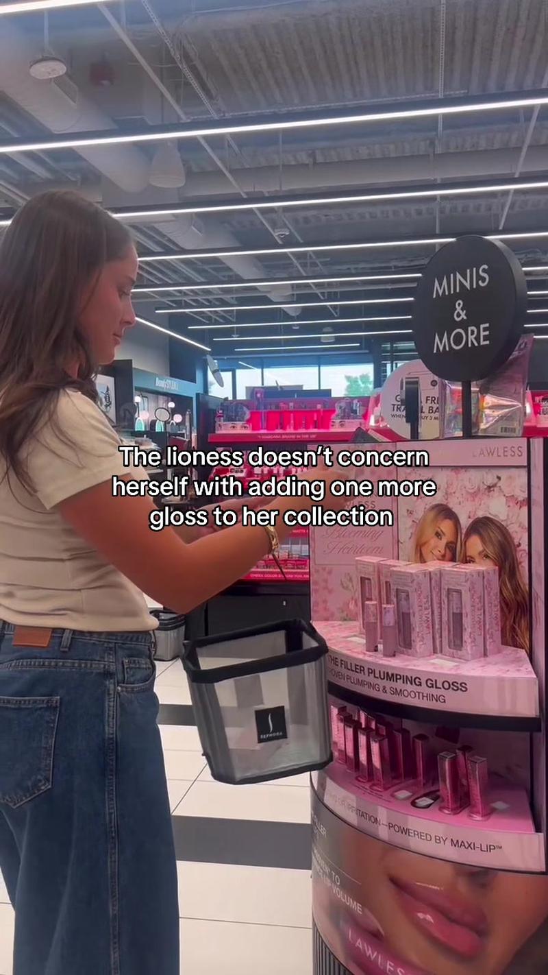 Post by lawlessbeautyofficial