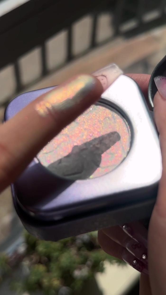 Post by kaleidosmakeup