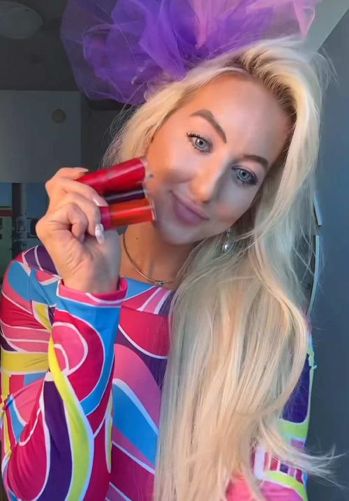 TikTok Post Thumbnail