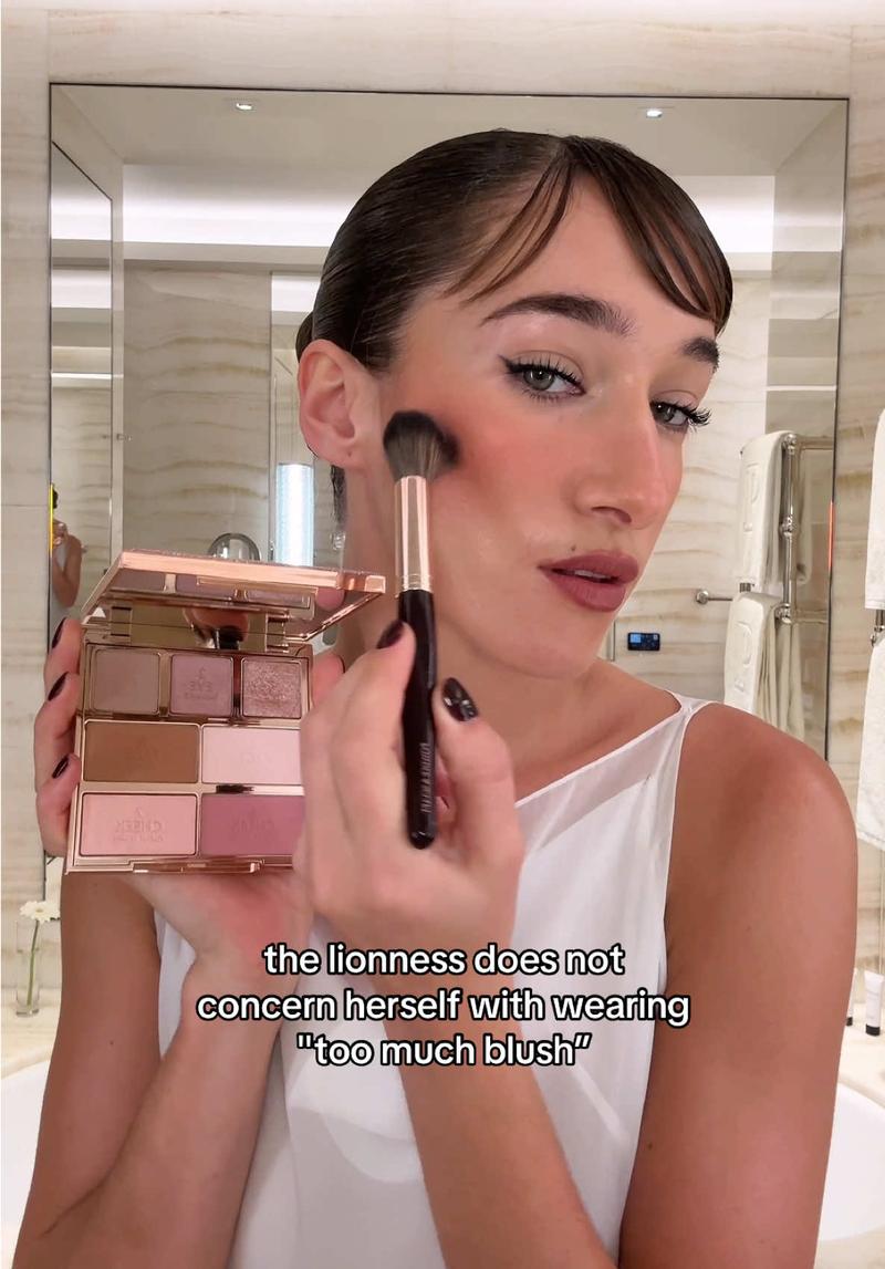 Post by charlottetilbury