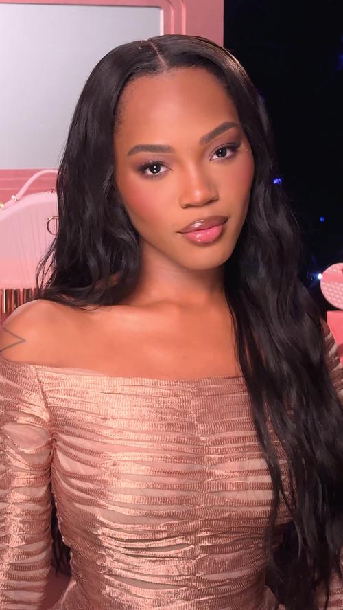 Post by charlottetilbury