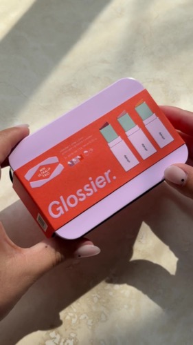 Post by glossier